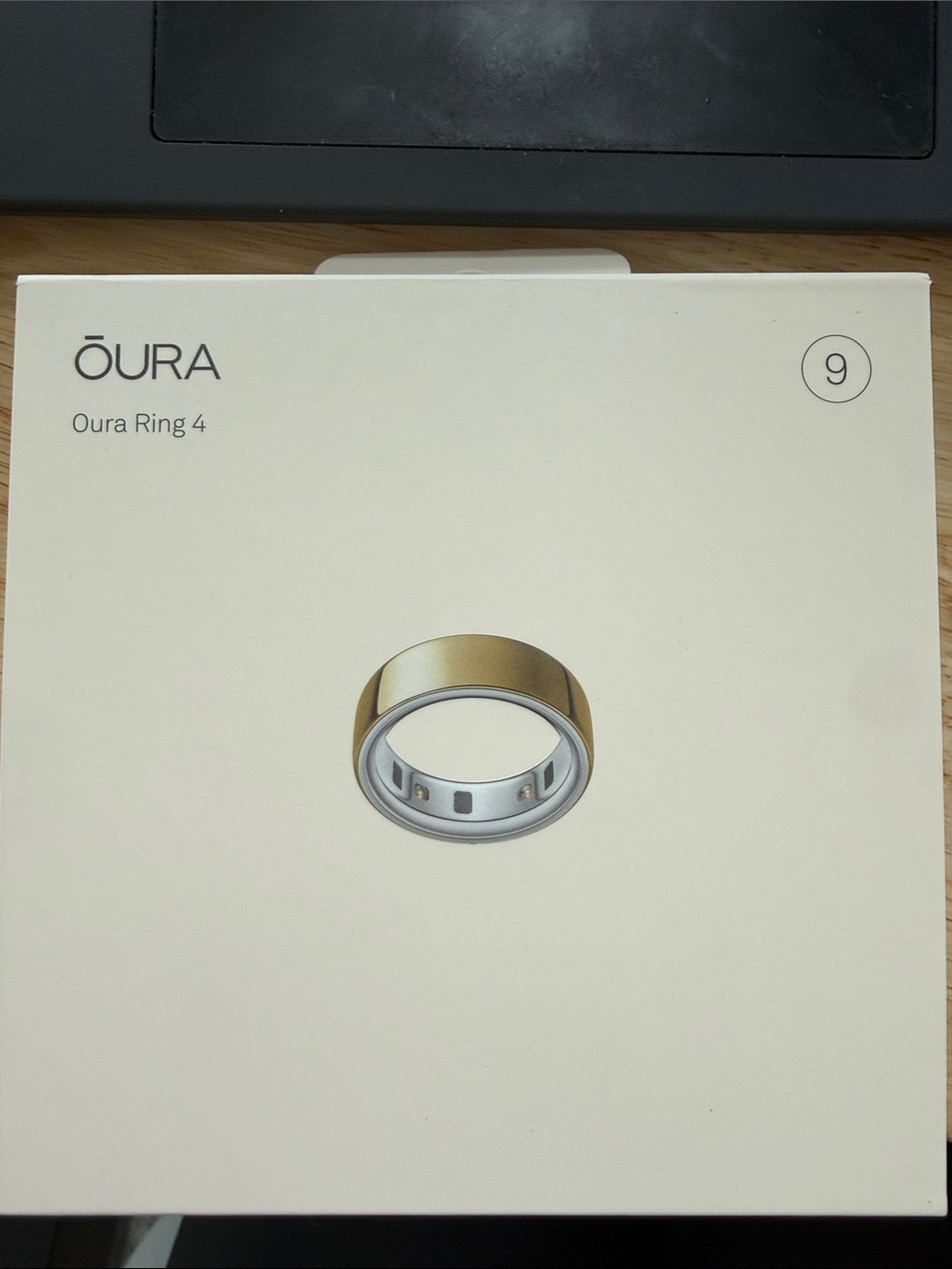 Oura Ring 4 - Gold